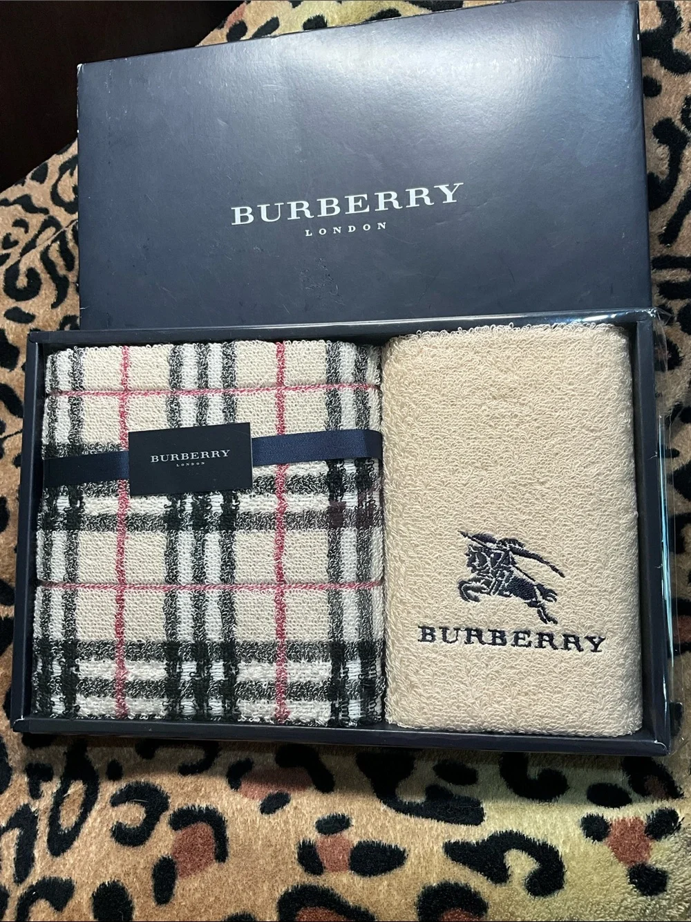 Burberry Hand Towel &  Wash Cloth Set